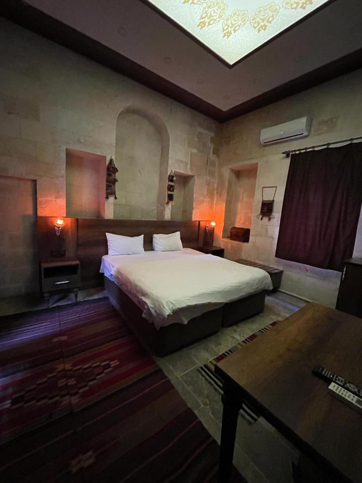 Otel Lariva